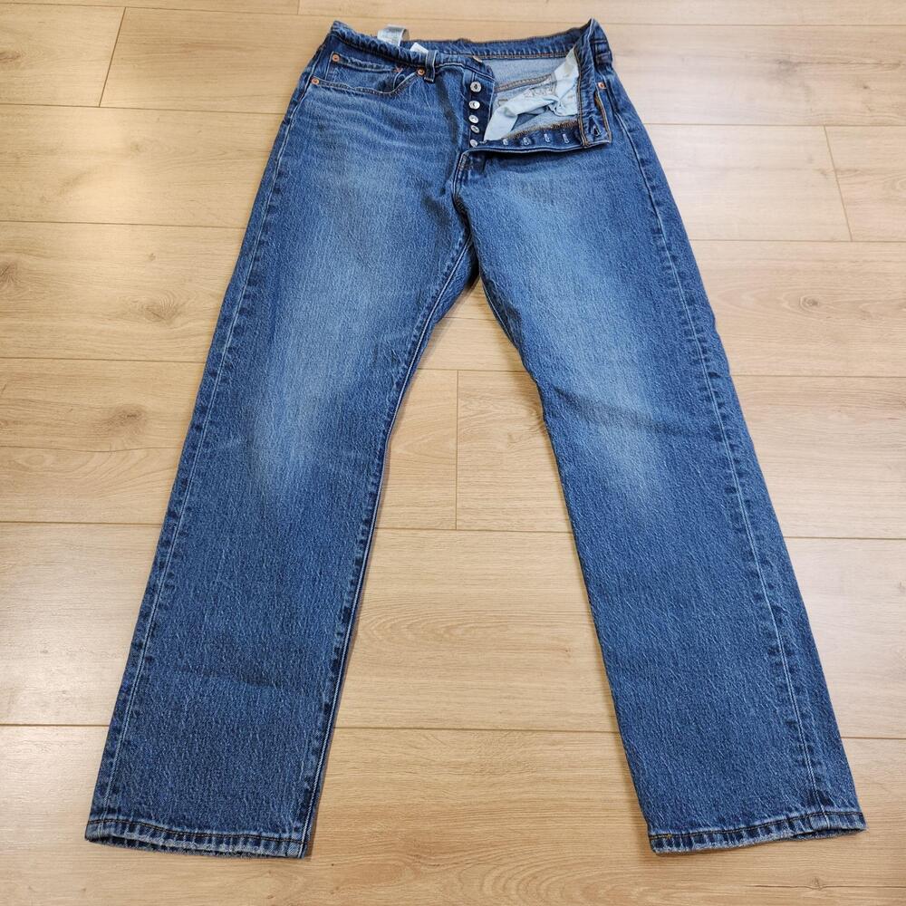 Levis 501 Jeans Mens 31x30 Blue Medium Wash Button Fly Straight Stretch Denim